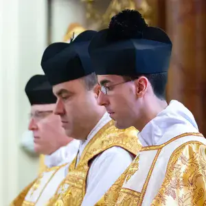 Traditional Priests